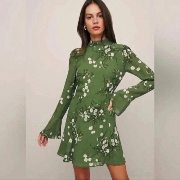 Reformation Dresses & Skirts - NWT‎ Reformation Persis Floral Mini Dress Long Sleeve Open Back Sz 4